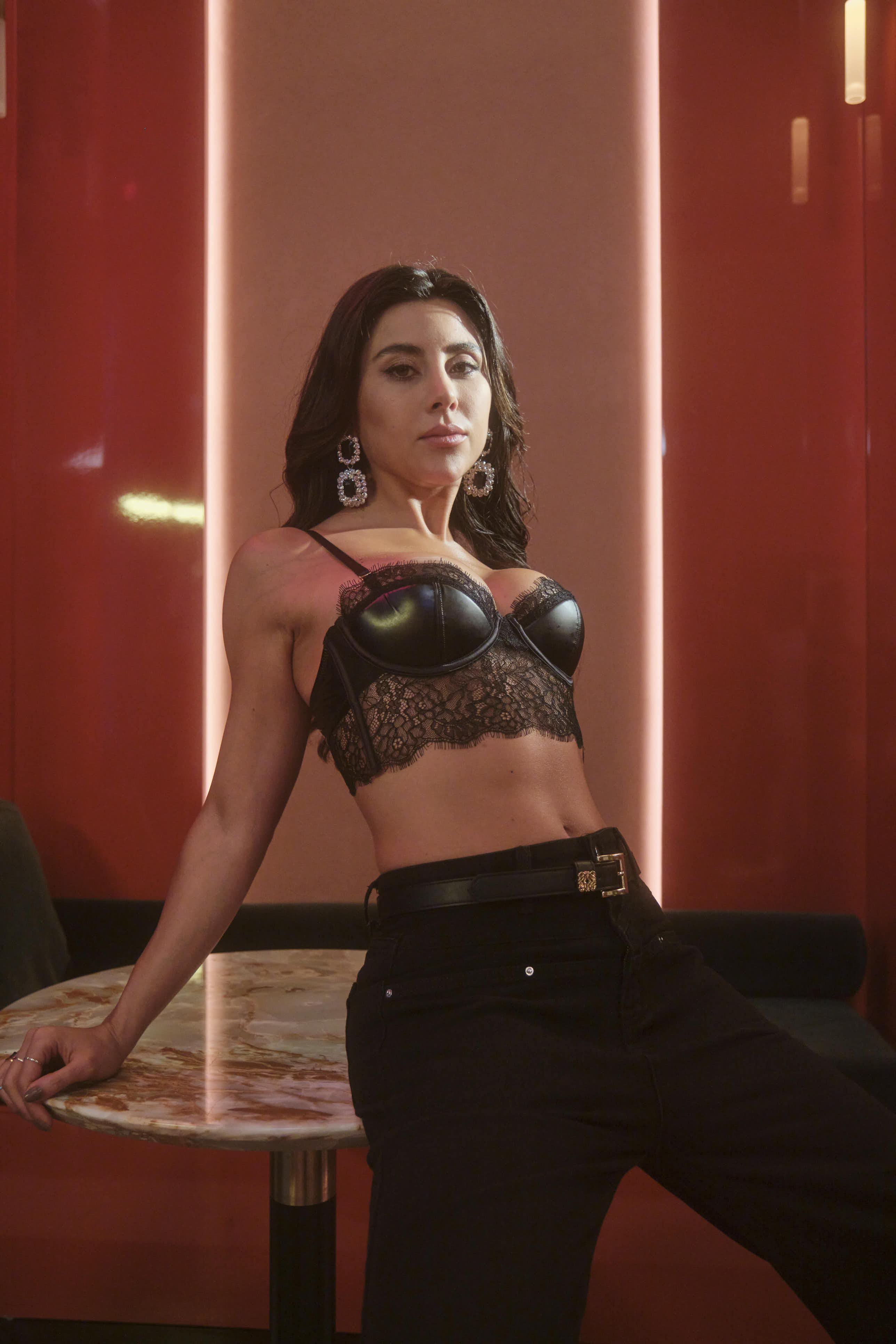 sexy-lace-underwear-crotchless-panties-set-007