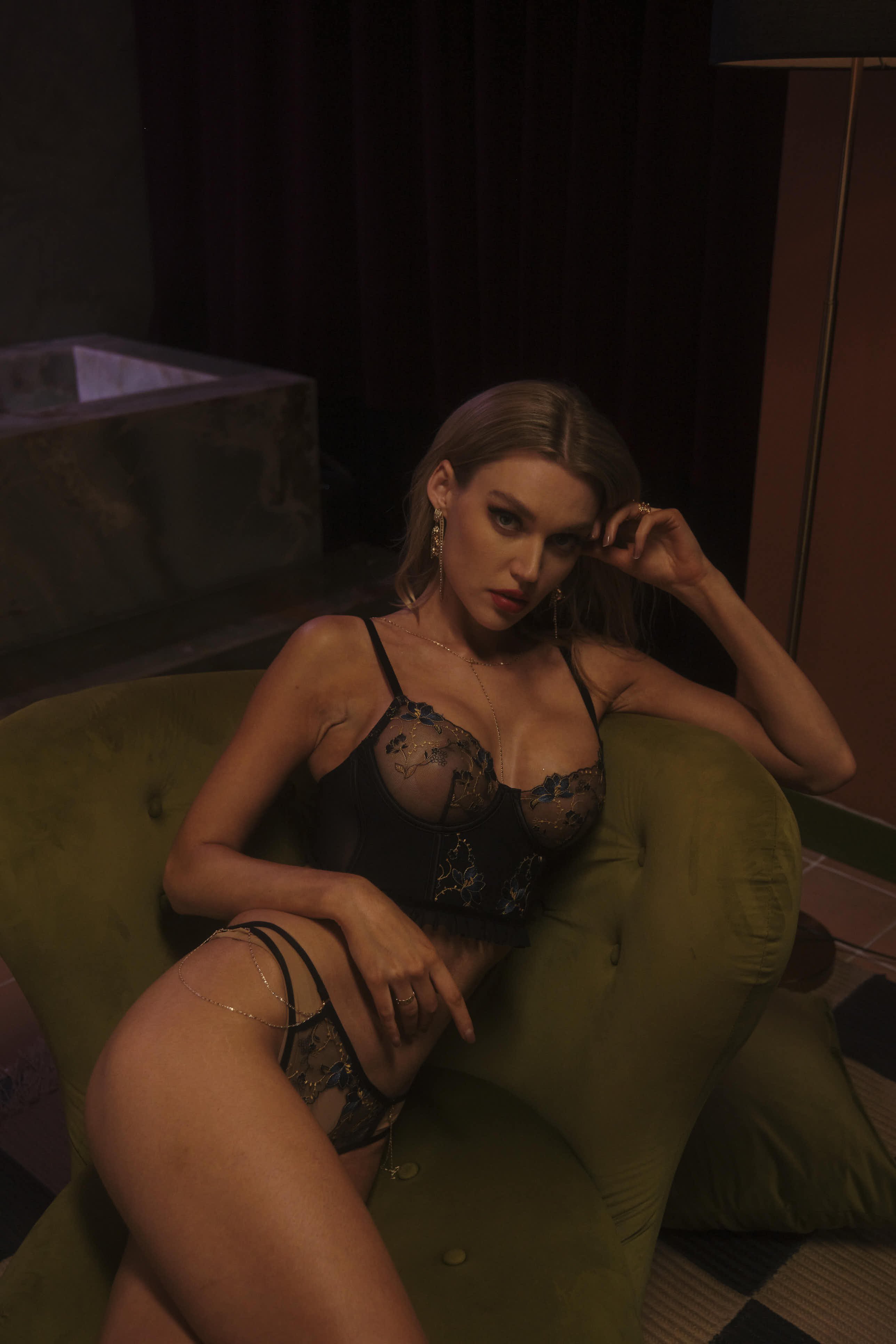Exquisite See Through Sexy Lingerie Set with Crotchless Panties and Embroidered Details