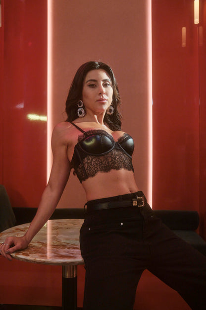 sexy-lace-underwear-crotchless-panties-set-007